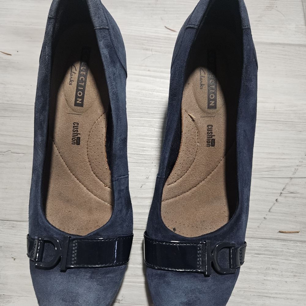 Clarks Women's Navy Wedges